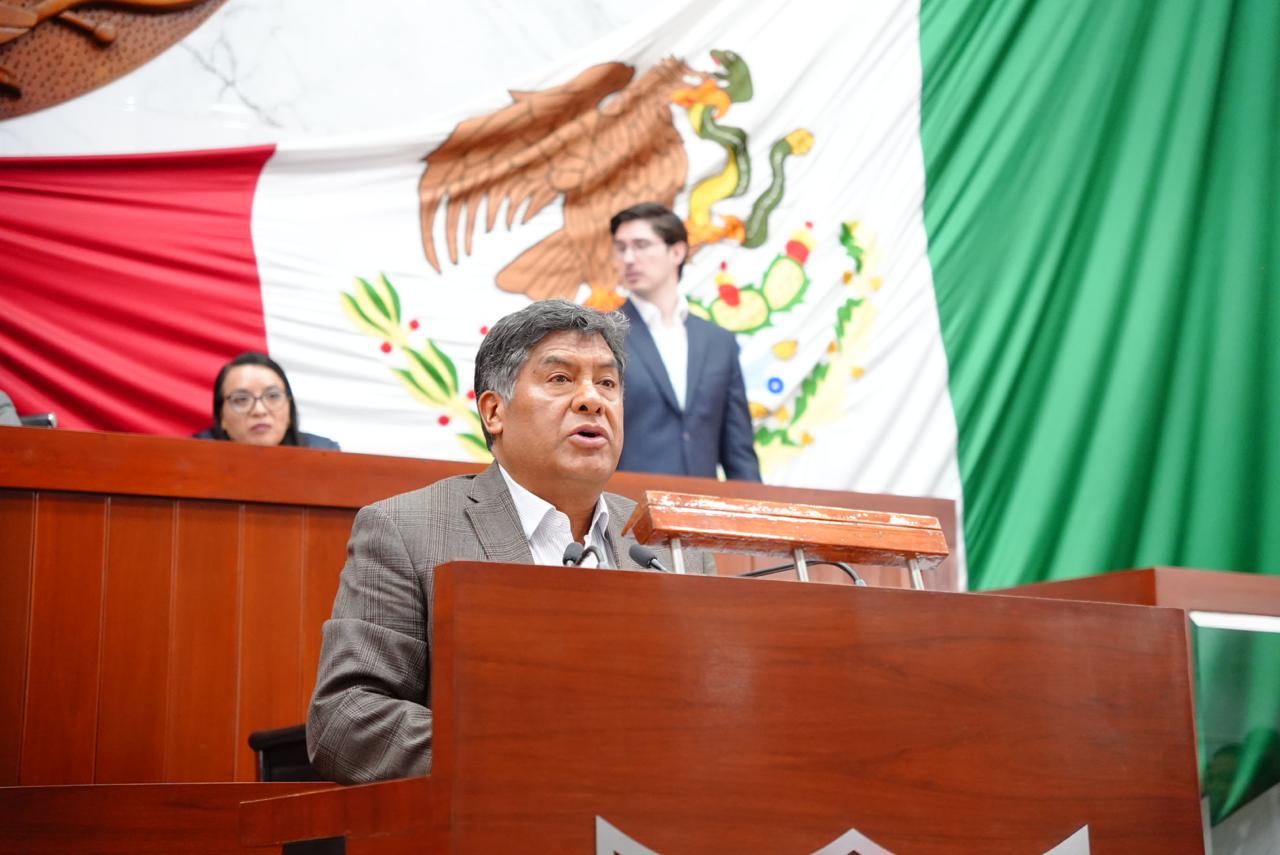 Propone Vicente Morales exhorto para fortalecer combate al muérdago en Tlaxcala